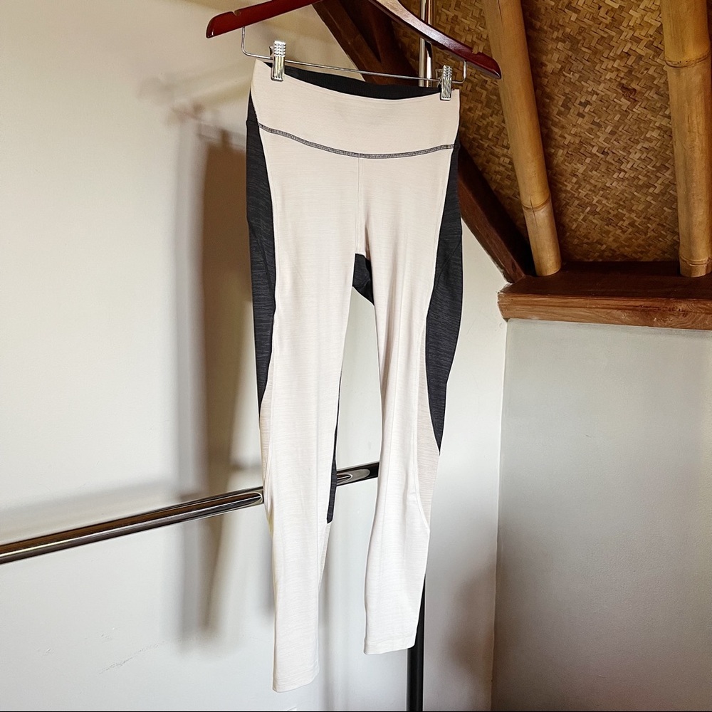 Outdoor Voices White and Grey Leggings Size S